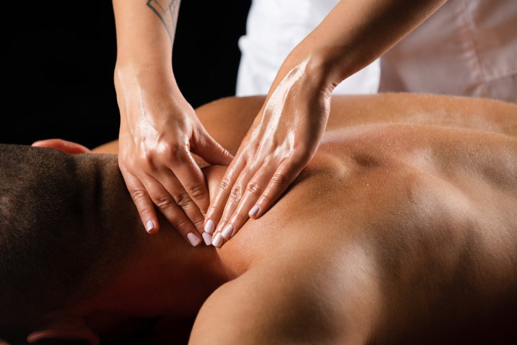 Beneficios de los masajes eróticos